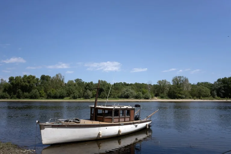 Balades en bateau sur la Loire à Orléans : infos et tarifs 2026