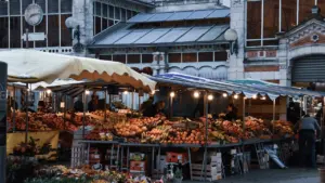 Dax : dégustations et musique au marché du 28 août