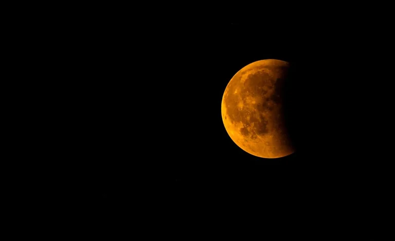 Éclipse à La Roche-sur-Yon : rendez-vous gratuit le 12 août