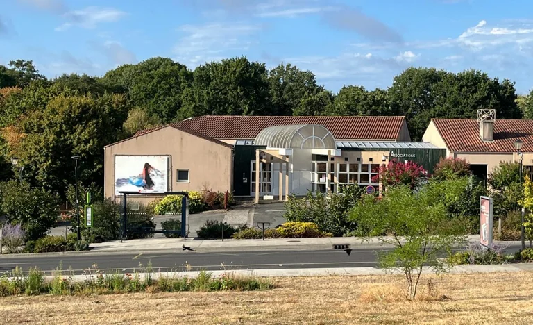 La Roche-sur-Yon : un parcours de toiles géantes en accès libre