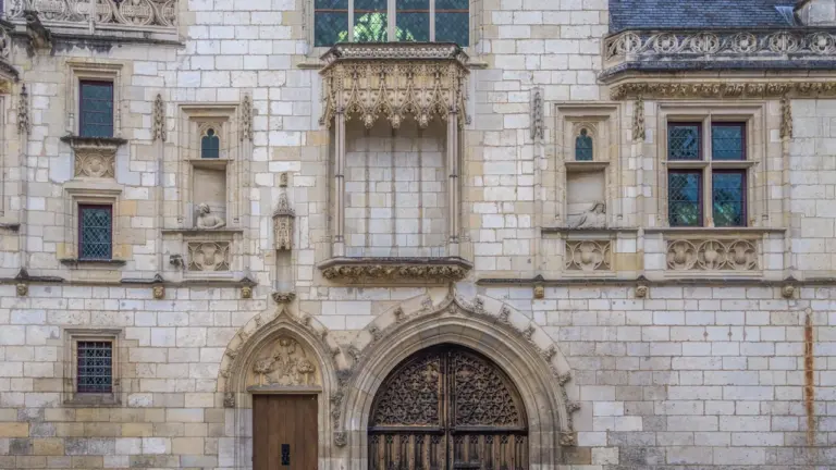 Saint-Étienne : « Sortilèges de façade » sur réservation: ce qu’il faut retenir