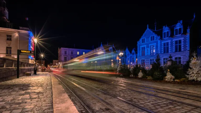 Son et Lumière à Orléans : deux récits jusqu’au 30 août: ce qu’il faut retenir